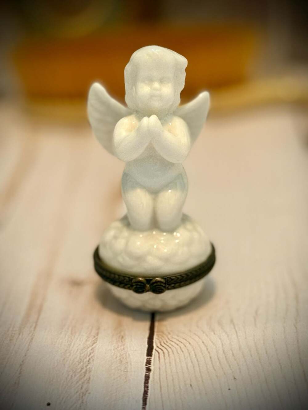 Vintage Porcelain Angel Cherub Figurine Trinket Box